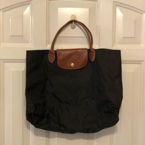 Longchamp Le Pliage No Zipper Tote EUC 16.5Wx13H